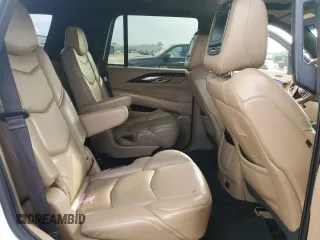 2018 Cadillac Escalade Platinum z VIN 1GYS4DKJXJR196594, wystawiony jako Copart lot #84545204 z przebiegiem 102 462 mil mil oraz Szkoda całkowita • Salvage title. Historia ofert i sprzedaży dostępna na DreamBid. Obrazek 11.