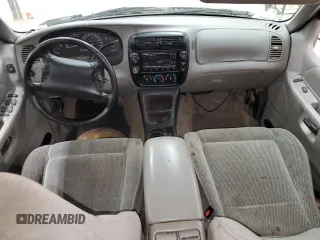 1997 Ford Explorer XL с VIN 1FMDU34E9VZB05163, выставлен на аукционе Copart как лот 69051374 с пробегом 113 148 миль миль и Списание • Salvage title. История ставок и продаж доступна на DreamBid. Изображение 8.