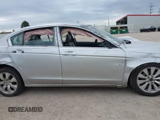 2010 Honda Accord EX-L z VIN 1HGCP2F83AA024985, wystawiony jako IAAI lot #41679689 z przebiegiem 192 530 mil mil oraz . Historia ofert i sprzedaży dostępna na DreamBid. Obrazek 13.
