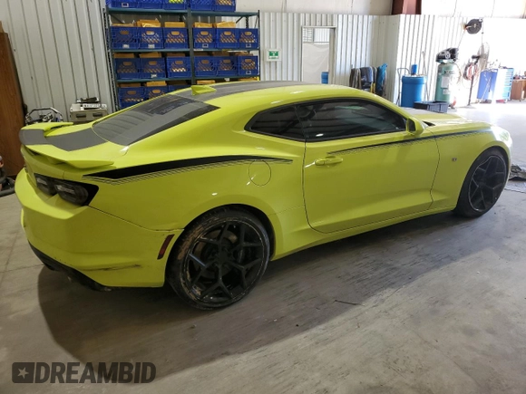 2019 Chevrolet Camaro 1SS z VIN 1G1FF1R7XK0144813, wystawiony jako Copart lot #49636735 z przebiegiem 51 604 mil mil oraz Szkoda całkowita • Salvage title. Historia ofert i sprzedaży dostępna na DreamBid. Obrazek 3.