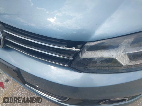 2013 Volkswagen Eos Komfort с VIN WVWBW8AH0DV001877, выставлен на аукционе IAAI как лот 42296540 с пробегом 111 994 миль миль и . История ставок и продаж доступна на DreamBid. Изображение 6.