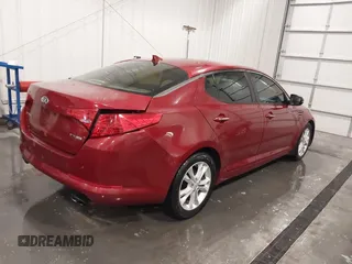 2013 Kia Optima EX with VIN 5XXGN4A7XDG161396, listed as a IAAI auction lot 42051533 with 139,551 mi miles. Bid and sale history available at carsss.com. Image 4.