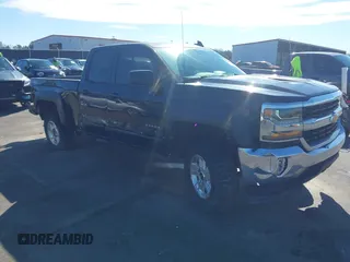 2016 Chevrolet Silverado 1500 LT with VIN 1GCVKREC1GZ285319, listed as a IAAI auction lot 41676081 with 90,072 mi miles. Bid and sale history available at carsss.com. Image 1.