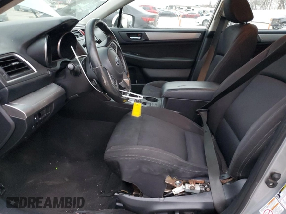 2015 Subaru Legacy Premium with VIN 4S3BNBC68F3050092, listed as a Copart auction lot 82413464 with 211,302 mi miles and Salvage Title. Bid and sale history available at DreamBid. Image 7.