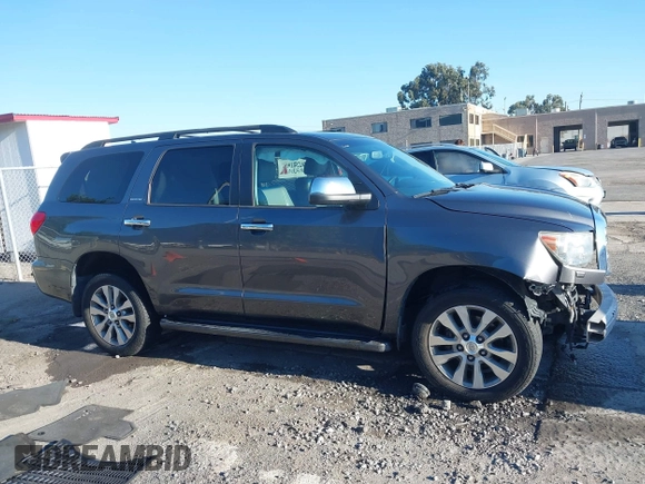 2016 Toyota Sequoia Limited with VIN 5TDJY5G16GS140022, listed as a IAAI auction lot 40995557 with 116,032 mi miles. Bid and sale history available at carsss.com. Image 13.