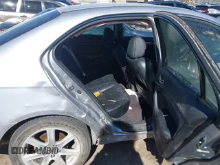 2004 Acura TSX w/Navigation with VIN JH4CL969X4C036084, listed as a IAAI auction lot 41726150 with 177,757 mi miles. Bid and sale history available at carsss.com. Image 8.