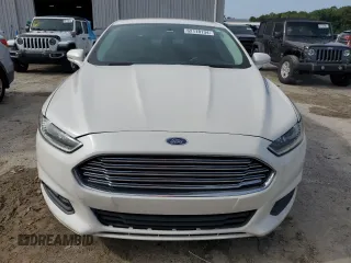 2016 Ford Fusion SE with VIN 3FA6P0H7XGR254838, listed as a Copart auction lot 62118134 with 116,718 mi miles and Clean Title. Bid and sale history available at DreamBid. Image 5.