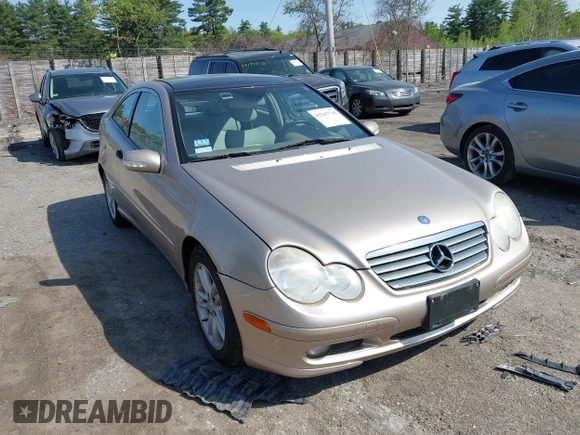 2002 Mercedes-Benz C 230/260/280/320 с VIN WDBRN47J32A235373, выставлен на аукционе IAAI как лот 42247716 с пробегом 76 306 миль миль и . История ставок и продаж доступна на DreamBid. Изображение 1.