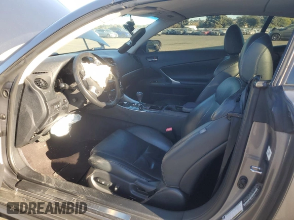 2012 Lexus IS 250 C с VIN JTHFF2C28C2523159, выставлен на аукционе Copart как лот 77195204 с пробегом Не указан миль и Списание • Salvage title. История ставок и продаж доступна на DreamBid. Изображение 7.