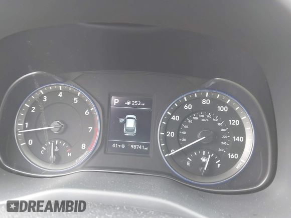 2018 Hyundai Kona SE with VIN KM8K1CAA6JU138971, listed as a IAAI auction lot 41553994 with 98,741 mi miles. Bid and sale history available at carsss.com. Image 7.