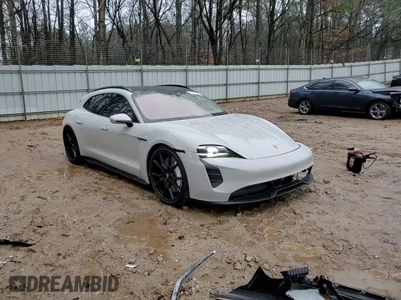 2024 Porsche Taycan GTS with VIN WP0CD2Y1XRSA84164, listed as a Copart auction lot 42511885 with 3,662 mi miles and Salvage title. Bid and sale history available at DreamBid. Image 11.