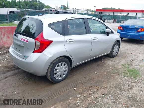 2016 Nissan Note S z VIN 3N1CE2CP2GL373110, wystawiony jako IAAI lot #42786053 z przebiegiem 106 179 mil mil oraz . Historia ofert i sprzedaży dostępna na DreamBid. Obrazek 4.