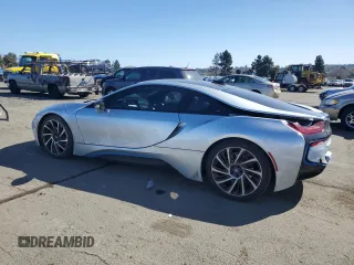 2017 BMW i8 z VIN WBY2Z2C37HV676698, wystawiony jako Copart lot #46544875 z przebiegiem 76 543 mil mil oraz Szkoda całkowita • Salvage title. Historia ofert i sprzedaży dostępna na DreamBid. Obrazek 2.