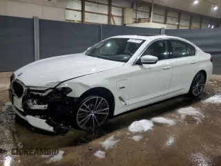 2023 BMW 5 Series 530e with VIN WBA13AG05PCN61548, listed as a Copart auction lot 89128615 with 39,555 mi miles and Clean title. Bid and sale history available at DreamBid. Image 1.