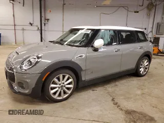 2021 MINI Clubman Cooper S with VIN WMWXJ1C00M2P11606, listed as a Copart auction lot 80528064 with 35,844 mi miles and Salvage Title. Bid and sale history available at carsss.com. Image 1.