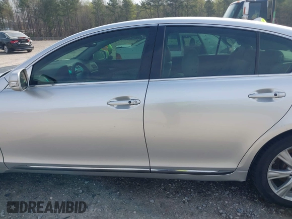 2011 Lexus GS 350 with VIN JTHCE1KS7B0028947, listed as a IAAI auction lot 41844606 with 176,509 mi miles. Bid and sale history available at carsss.com. Image 14.
