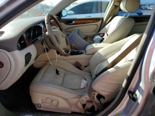 2004 Jaguar XJ VDP with VIN SAJWA74C14SG17930, listed as a Copart auction lot 78477324 with 0 mi miles and Non Repairable. Bid and sale history available at carsss.com. Image 7.