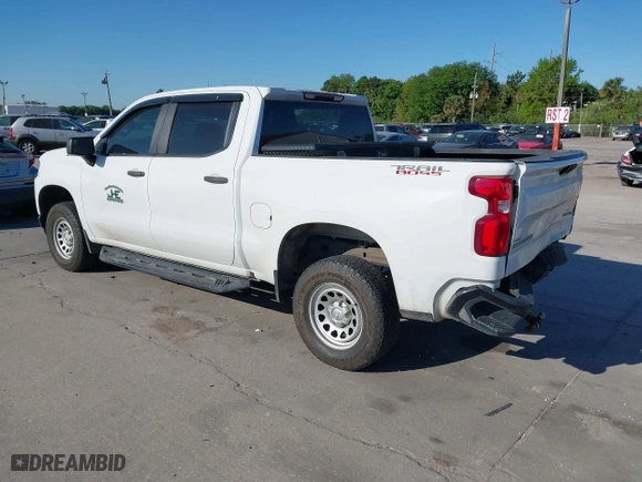 2019 Chevrolet Silverado 1500 Custom Trail Boss with VIN 1GCPYCEF3KZ428391, listed as a IAAI auction lot 41793628 with 230,170 mi miles. Bid and sale history available at carsss.com. Image 3.