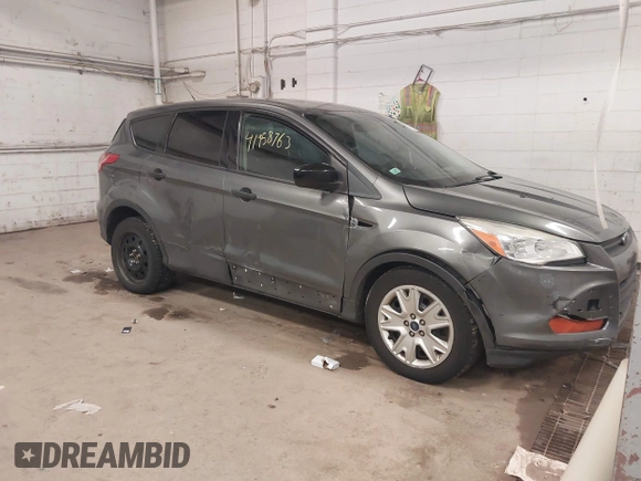 2013 Ford Escape S with VIN 1FMCU0F78DUA33201, listed as a IAAI auction lot 41958763 with 188,533 mi miles. Bid and sale history available at carsss.com. Image 6.