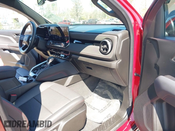 2024 Chevrolet Colorado 4WD Z71 with VIN 1GCPTDEKXR1132844, listed as a IAAI auction lot 41902583 with 11,293 mi miles. Bid and sale history available at carsss.com. Image 5.