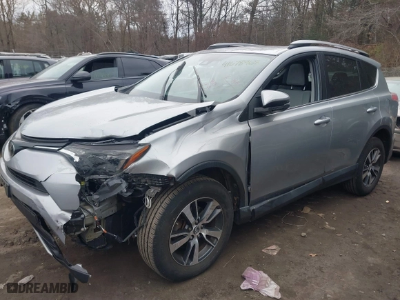 2017 Toyota RAV4 XLE with VIN 2T3RFREV8HW647462, listed as a IAAI auction lot 41678968 with 99,837 mi miles. Bid and sale history available at carsss.com. Image 2.