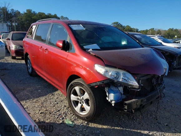 2019 Toyota Sienna LE Auto Access Seat with VIN 5TDKZ3DC5KS008650, listed as a IAAI auction lot 41245967 with 124,538 mi miles and . Bid and sale history available at DreamBid. Image 1.
