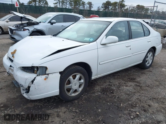 1999 Nissan Altima XE with VIN 1N4DL01D2XC184334, listed as a IAAI auction lot 41617706 with 91,348 mi miles. Bid and sale history available at carsss.com. Image 2.