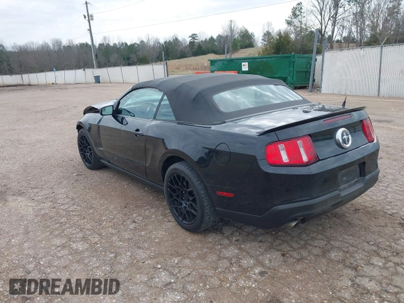 2012 Ford Mustang V6 with VIN 1ZVBP8EM2C5286789, listed as a IAAI auction lot 41558181 with 162,287 mi miles and . Bid and sale history available at carsss.com. Image 3.