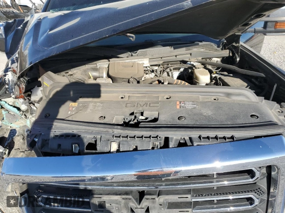 2016 GMC Sierra 2500HD SLT z VIN 1GT12TE89GF212725, wystawiony jako Copart lot #50410905 z przebiegiem 124 706 mil mil oraz Szkoda całkowita • Salvage title. Historia ofert i sprzedaży dostępna na DreamBid. Obrazek 14.