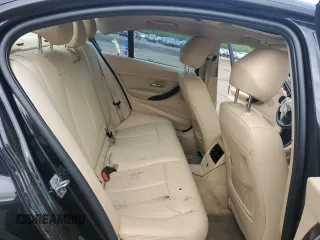 2014 BMW 3 Series 328i xDrive z VIN WBA3B5G55ENS10879, wystawiony jako Copart lot #58829515 z przebiegiem 107 414 mil mil oraz Szkoda całkowita • Salvage title. Historia ofert i sprzedaży dostępna na DreamBid. Obrazek 10.