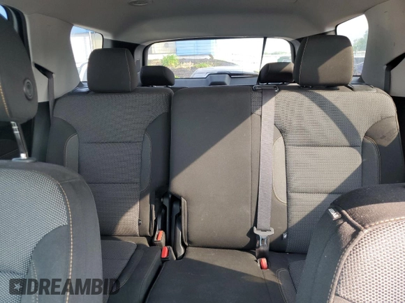 2020 Chevrolet Traverse LS z VIN 1GNERFKW8LJ160889, wystawiony jako Copart lot #59148015 z przebiegiem 107 696 mil mil oraz Szkoda całkowita • Salvage title. Historia ofert i sprzedaży dostępna na DreamBid. Obrazek 10.