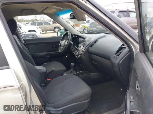 2011 Kia Soul + with VIN KNDJT2A2XB7712646, listed as a IAAI auction lot 41867141 with 201,819 mi miles and . Bid and sale history available at DreamBid. Image 5.