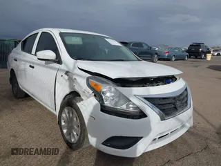 2016 Nissan Versa SV with VIN 3N1CN7AP3GL904976, listed as a IAAI auction lot 41279180 with 125,031 mi miles. Bid and sale history available at carsss.com. Image 1.
