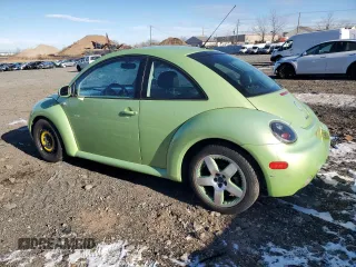 2003 Volkswagen New Beetle Coupe GLS with VIN 3VWCD21C53M402486, listed as a Copart auction lot 44488865 with 90,734 mi miles and Non Repairable. Bid and sale history available at carsss.com. Image 2.