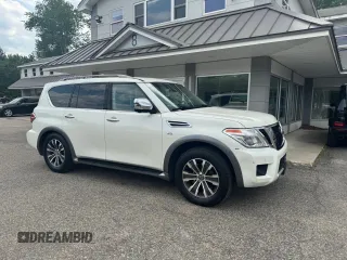 2017 Nissan Armada Platinum z VIN JN8AY2NCXH9510086, wystawiony jako Copart lot #60894275 z przebiegiem 148 062 mil mil oraz Czysty tytuł • Clean title. Historia ofert i sprzedaży dostępna na DreamBid. Obrazek 1.