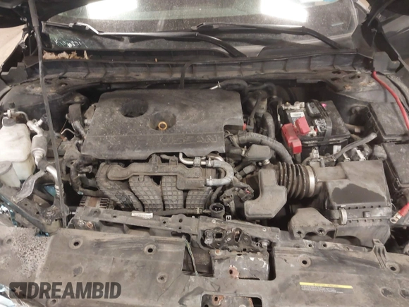 2019 Nissan Altima SR with VIN 1N4BL4CV4KC124052, listed as a IAAI auction lot 41684752 with 102,450 mi miles and . Bid and sale history available at carsss.com. Image 10.