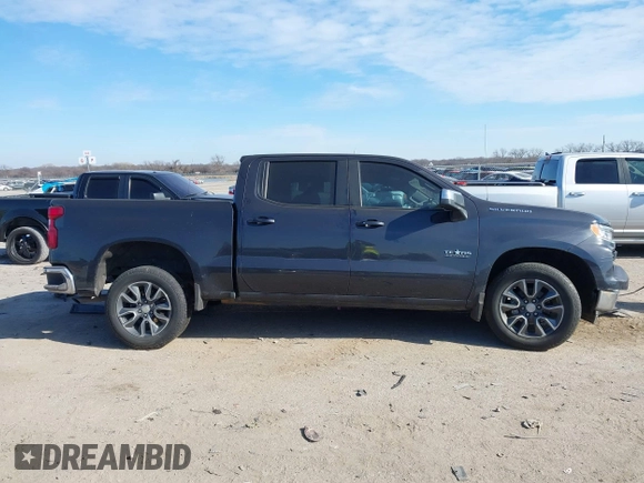 2022 Chevrolet Silverado 1500 LT with VIN 1GCPACED7NZ618721, listed as a IAAI auction lot 41281059 with 122,789 mi miles. Bid and sale history available at carsss.com. Image 13.
