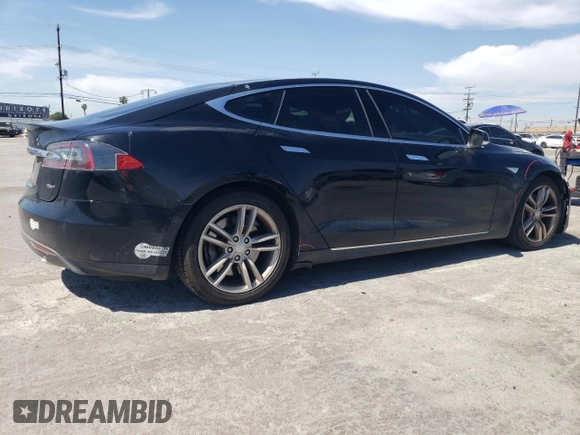 2016 Tesla Model S 90D with VIN 5YJSA1E20GF123251, listed as a Copart auction lot 52791625 with 97,393 mi miles and Salvage Title. Bid and sale history available at DreamBid. Image 3.