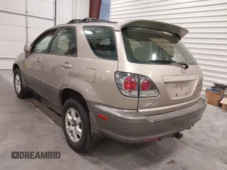 2002 Lexus RX 300 with VIN JTJHF10U720268702, listed as a IAAI auction lot 42160983 with 332,199 mi miles. Bid and sale history available at carsss.com. Image 3.