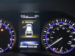 2015 Infiniti Q50 Premium z VIN JN1BV7AR0FM393387, wystawiony jako IAAI lot #42257850 z przebiegiem 176 436 mil mil oraz . Historia ofert i sprzedaży dostępna na DreamBid. Obrazek 7.