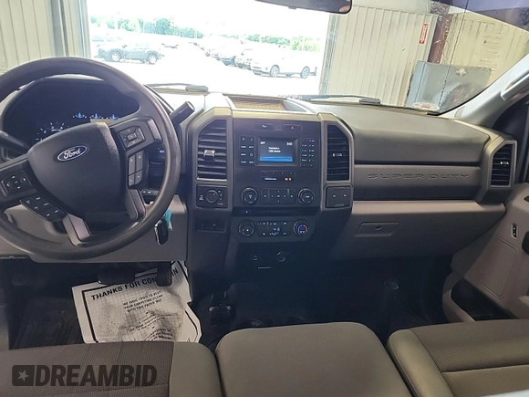 2017 Ford F-250 XLT with VIN 1FT7X2B68HED79884, listed as a IAAI auction lot 42414546 with 160,411 mi miles and . Bid and sale history available at DreamBid. Image 1.