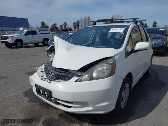 2013 Honda Fit with VIN JHMGE8H33DC061679, listed as a IAAI auction lot 41609218 with 107,811 mi miles. Bid and sale history available at carsss.com. Image 17.