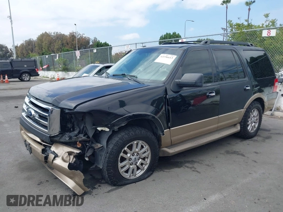 2013 Ford Expedition XLT z VIN 1FMJU1H53DEF16906, wystawiony jako IAAI lot #42196613 z przebiegiem 203 071 mil mil oraz . Historia ofert i sprzedaży dostępna na DreamBid. Obrazek 20.