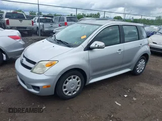 2006 Scion xA z VIN JTKKT624560147788, wystawiony jako IAAI lot #42327138 z przebiegiem 136 968 mil mil oraz . Historia ofert i sprzedaży dostępna na DreamBid. Obrazek 2.