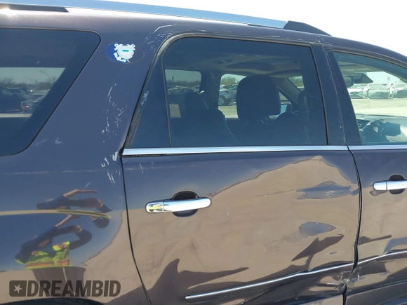 2015 GMC Acadia Denali with VIN 1GKKRTKD4FJ251708, listed as a IAAI auction lot 41803018 with 176,756 mi miles. Bid and sale history available at carsss.com. Image 18.
