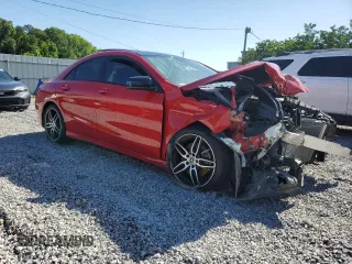 2019 Mercedes-Benz CLA 250 z VIN WDDSJ4EB8KN699218, wystawiony jako Copart lot #57364785 z przebiegiem 19 481 mil mil oraz Szkoda całkowita • Salvage title. Historia ofert i sprzedaży dostępna na DreamBid. Obrazek 4.