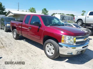 2013 Chevrolet Silverado 1500 LT with VIN 1GCRKSE77DZ215203, listed as a IAAI auction lot 42200656 with 115,102 mi miles and . Bid and sale history available at DreamBid. Image 1.