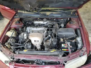 1997 Toyota Camry LE z VIN 4T1BG22K1VU033230, wystawiony jako Copart lot #52619265 z przebiegiem 301 543 mil mil oraz Szkoda całkowita • Salvage title. Historia ofert i sprzedaży dostępna na DreamBid. Obrazek 12.