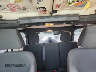 2016 Jeep Wrangler Unlimited Sport с VIN 1C4BJWDG1GL126649, выставлен на аукционе Copart как лот 62569265 с пробегом 122 316 миль миль и Списание • Salvage title. История ставок и продаж доступна на DreamBid. Изображение 10.