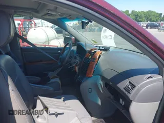2009 Toyota Sienna XLE with VIN 5TDZK22C99S274280, listed as a IAAI auction lot 42210324 with 149,076 mi miles and . Bid and sale history available at DreamBid. Image 5.